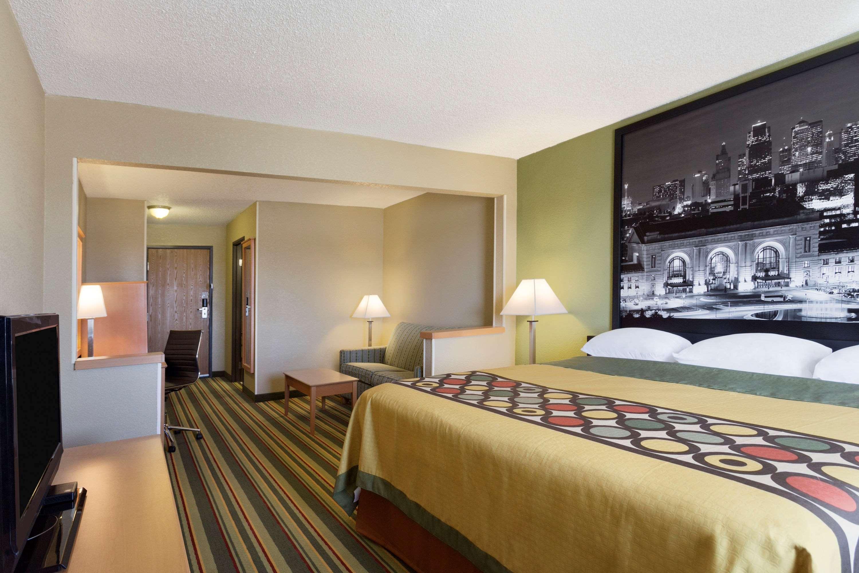 Super 8 By Wyndham Lees Summit Motel Lee’s Summit Dış mekan fotoğraf